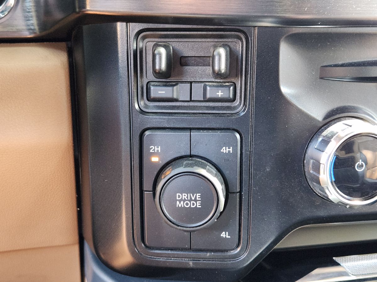 Ford F-350 photo 39