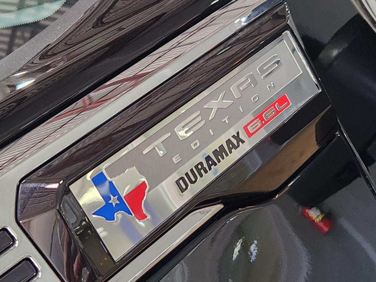 GMC Sierra photo 26