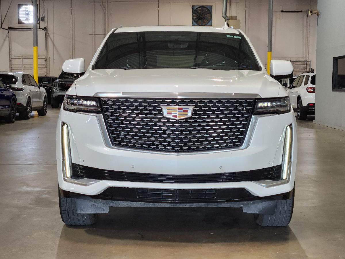 Cadillac Escalade ESV photo 3