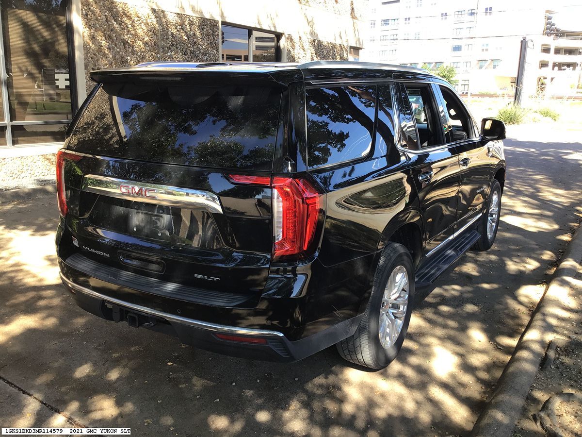 GMC Yukon photo 6