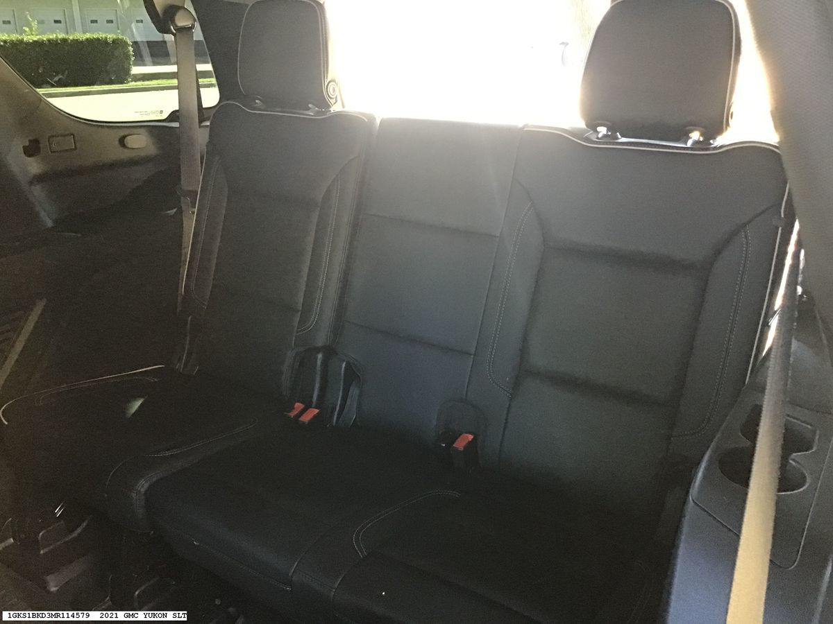 GMC Yukon photo 10