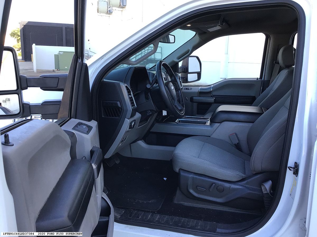 Ford F-150 photo 8