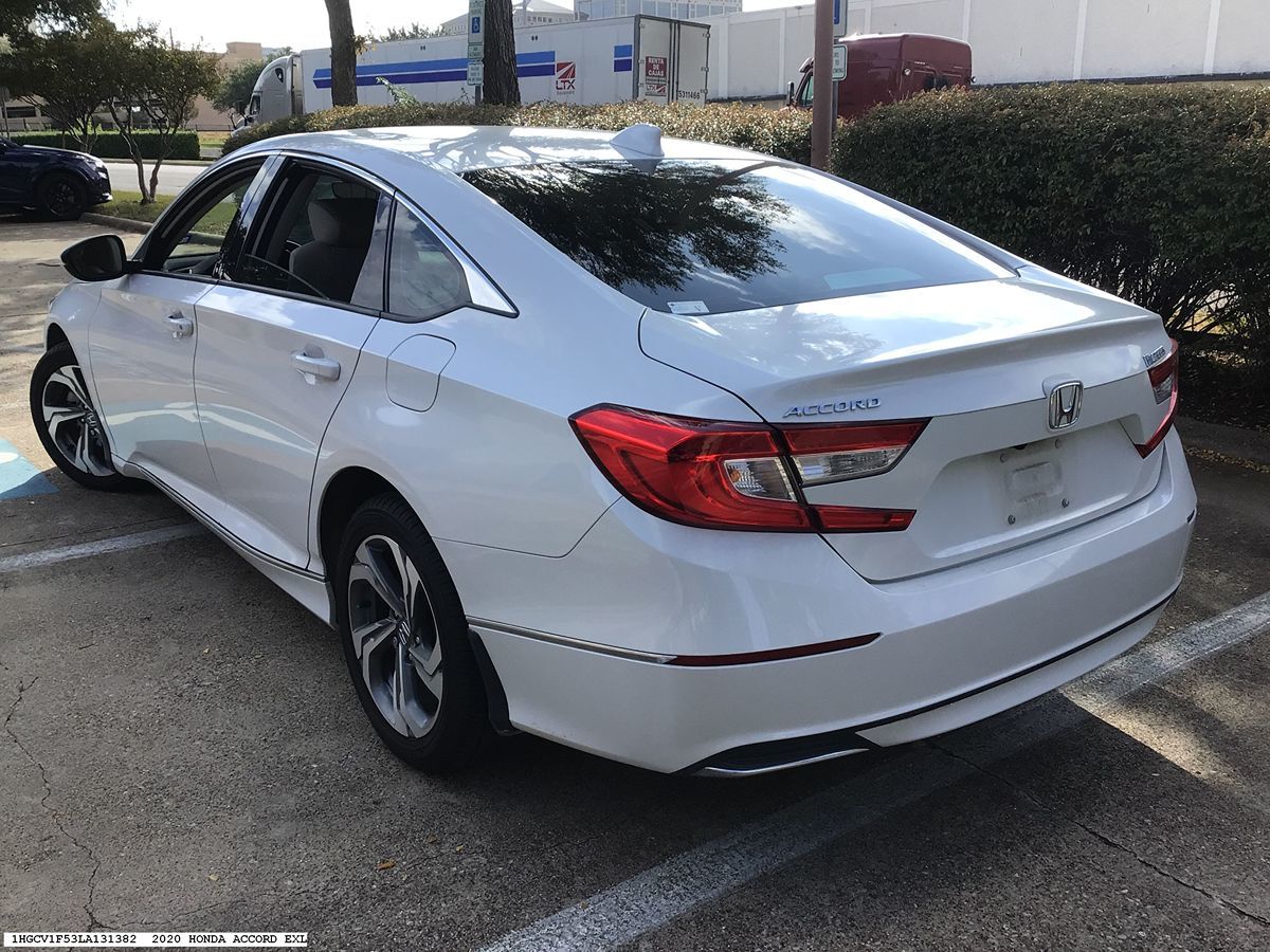Honda Accord photo 6