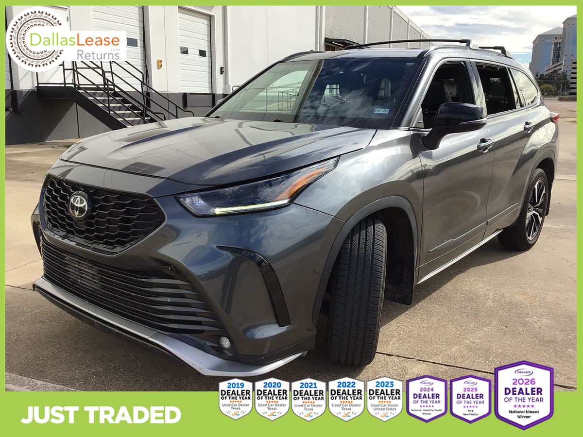 2022 Toyota Highlander XSE