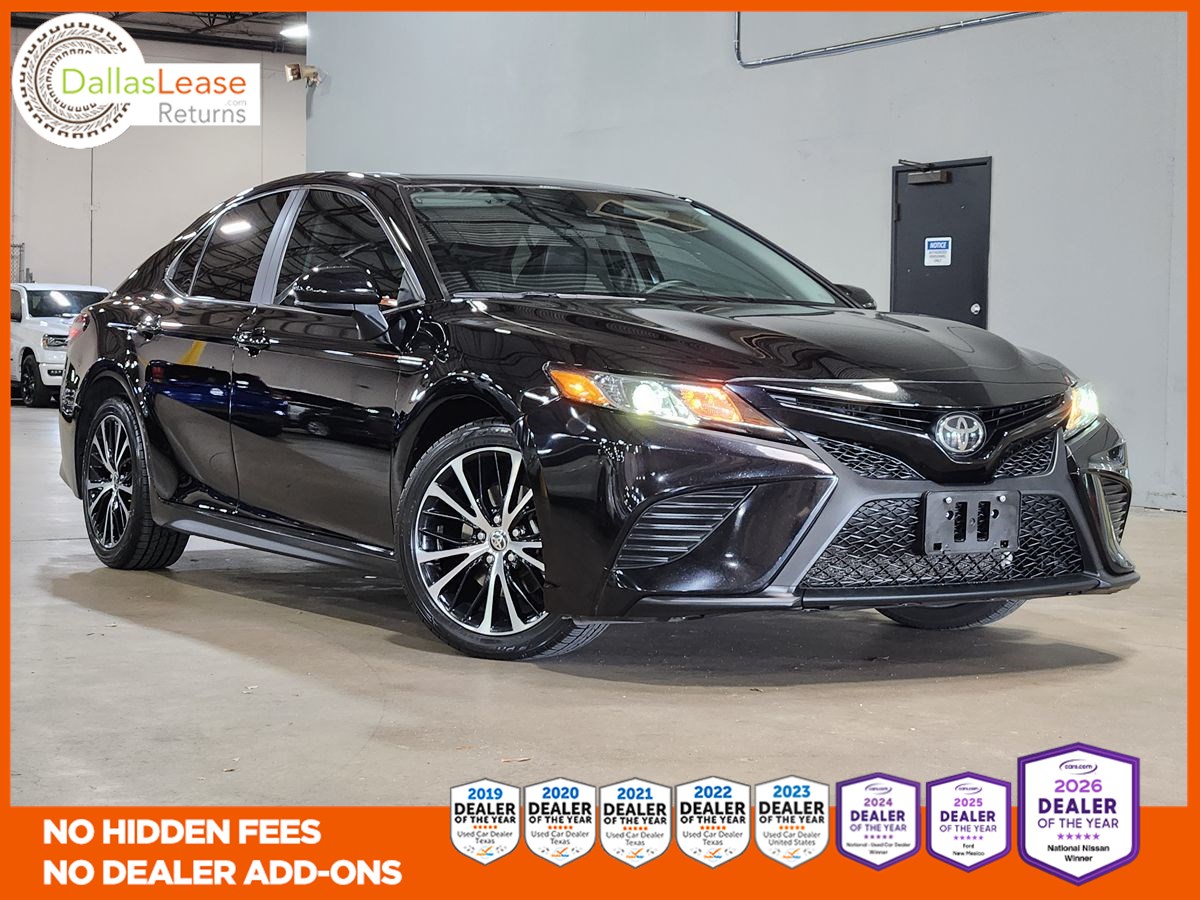 2020 Toyota Camry SE