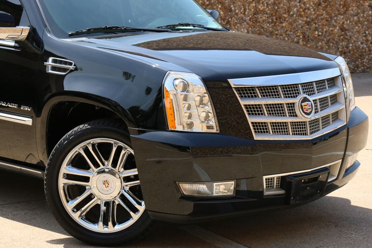 Sold 2014 Cadillac Escalade ESV Platinum in Dallas