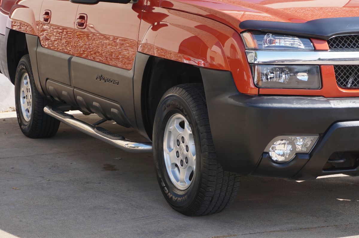 Sold 2003 Chevrolet Avalanche in Dallas