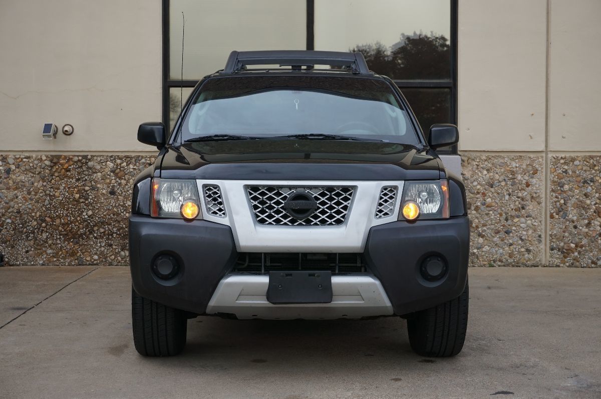 Sold 2011 Nissan Xterra X in Dallas