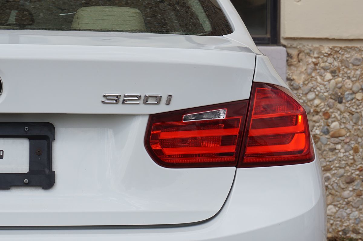 Sold 2015 BMW 3 Series 320i in Dallas