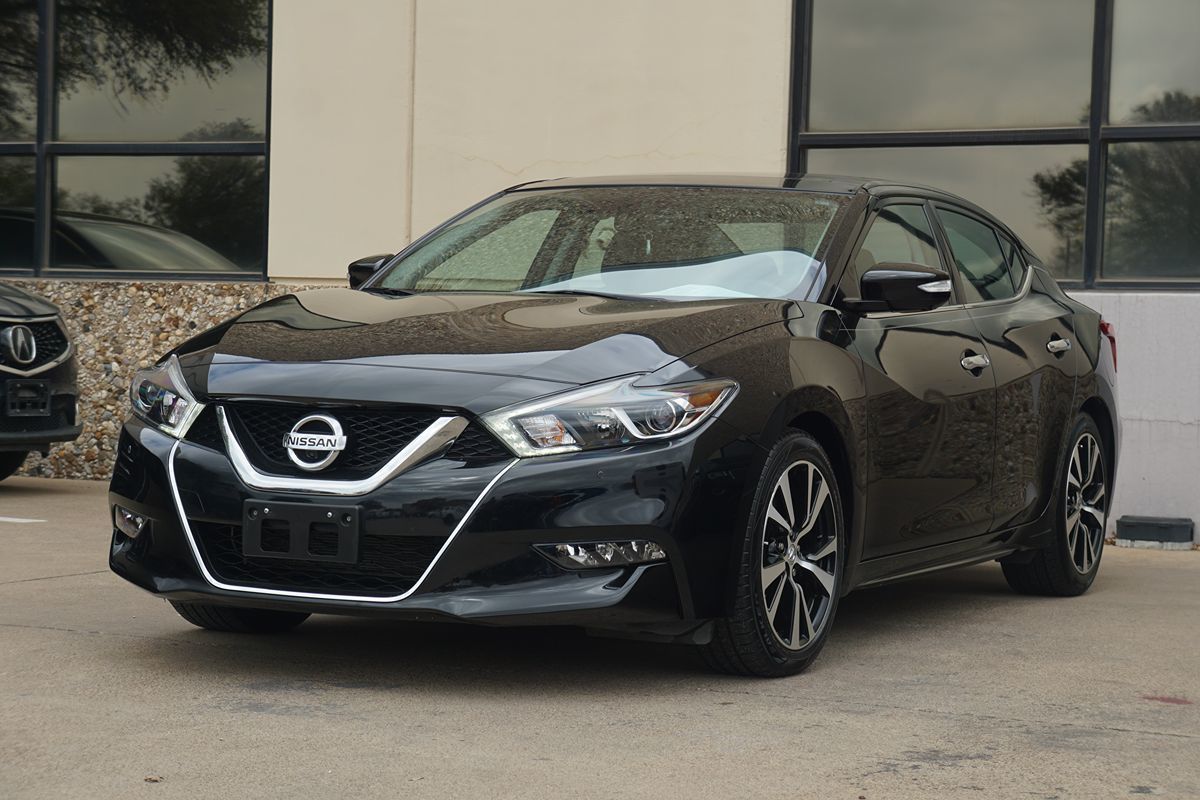 Sold 2018 Nissan Maxima Platinum in Dallas
