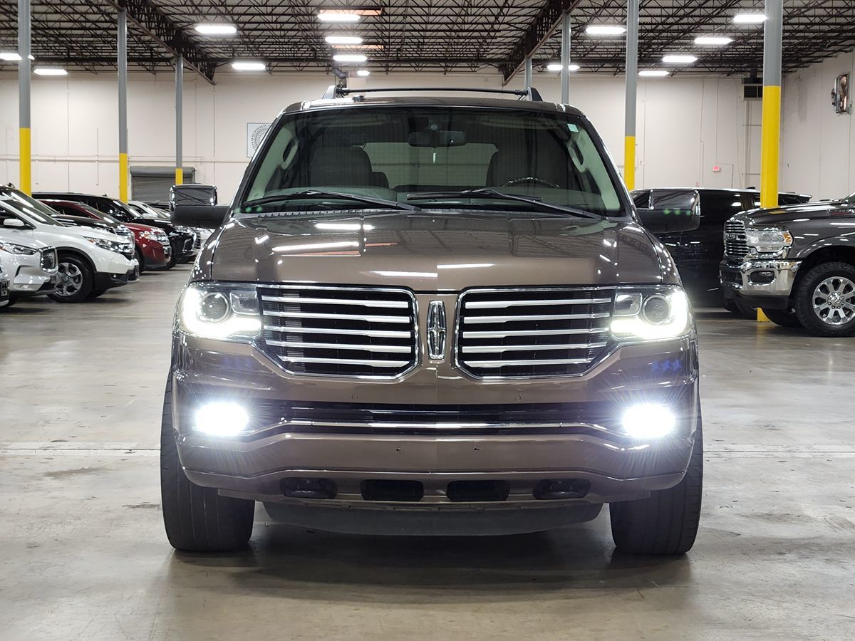 Sold 2015 Lincoln Navigator in Dallas
