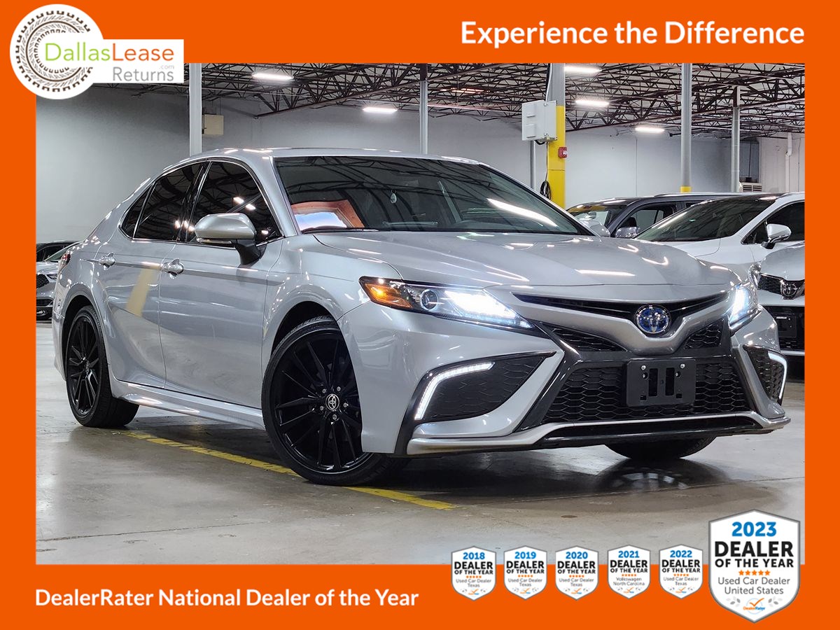 LED Headlight Assembly For 2018-2023 Toyota Camry XLE XSE – Direct Fit, Factory Style, Chrome Housing