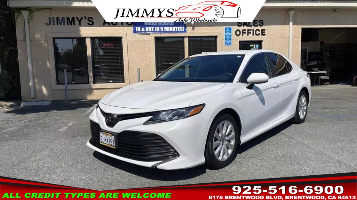 2020 Toyota Camry LE