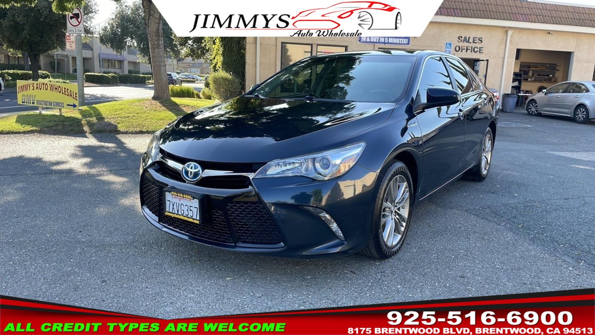 2017 Toyota Camry Hybrid SE