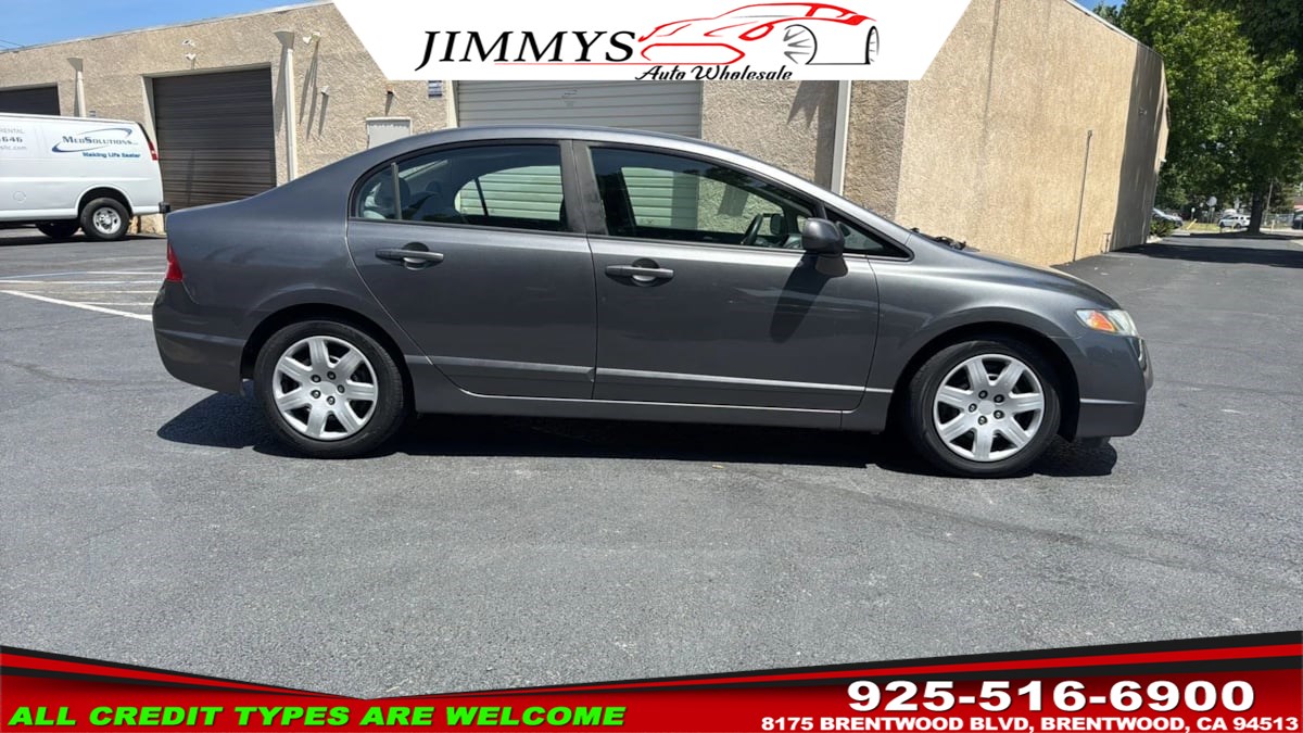 2010 Honda Civic LX - Photo 4