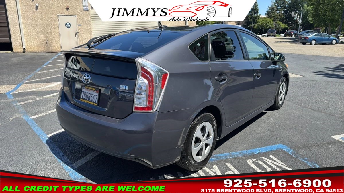 2013 Toyota Prius Four - Photo 5
