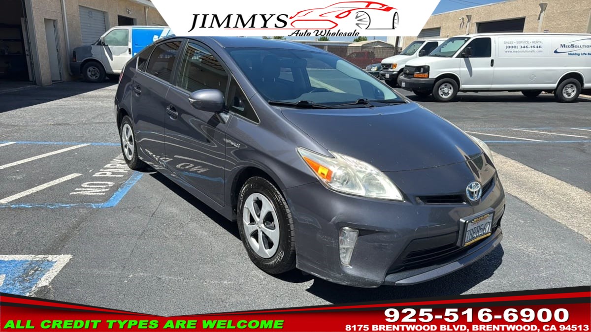 2013 Toyota Prius Four - Photo 3