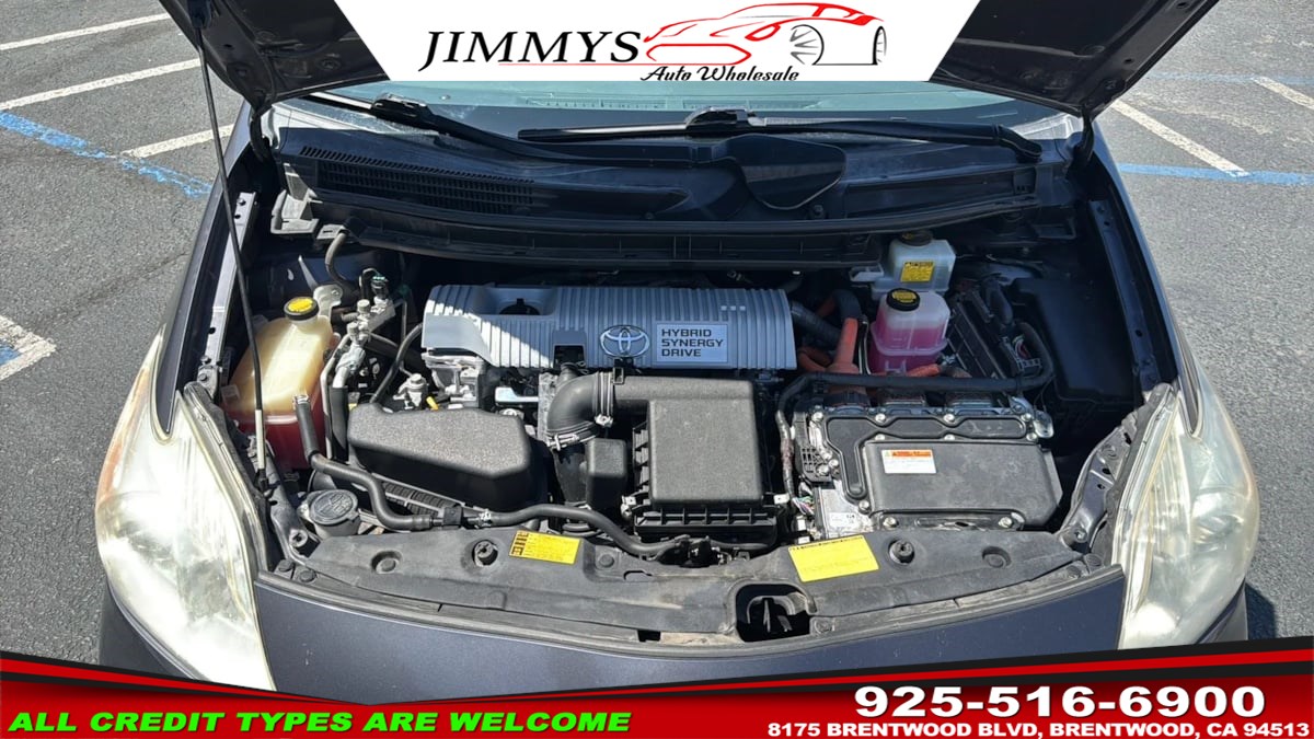 2013 Toyota Prius Four - Photo 19