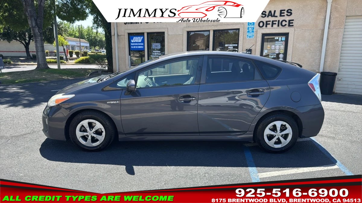 2013 Toyota Prius Four - Photo 9