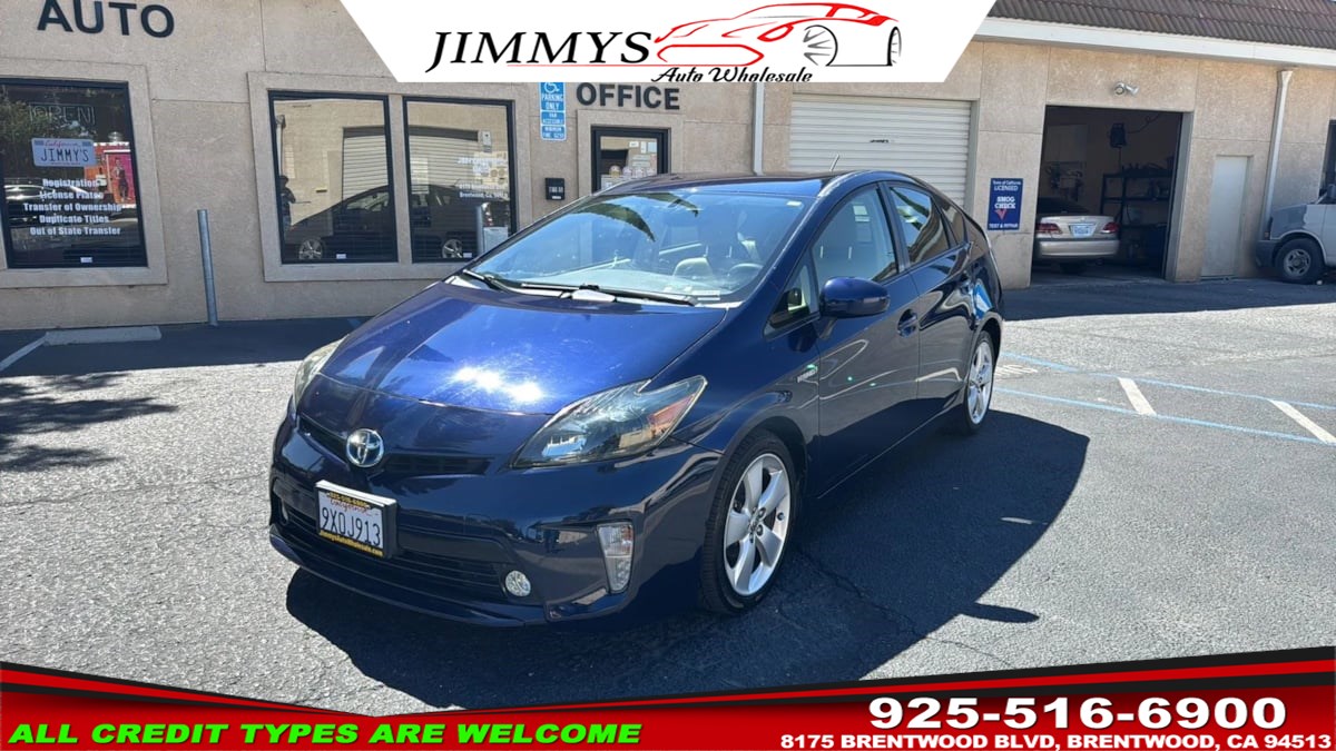 2013 Toyota Prius One (Fleet)'s photo