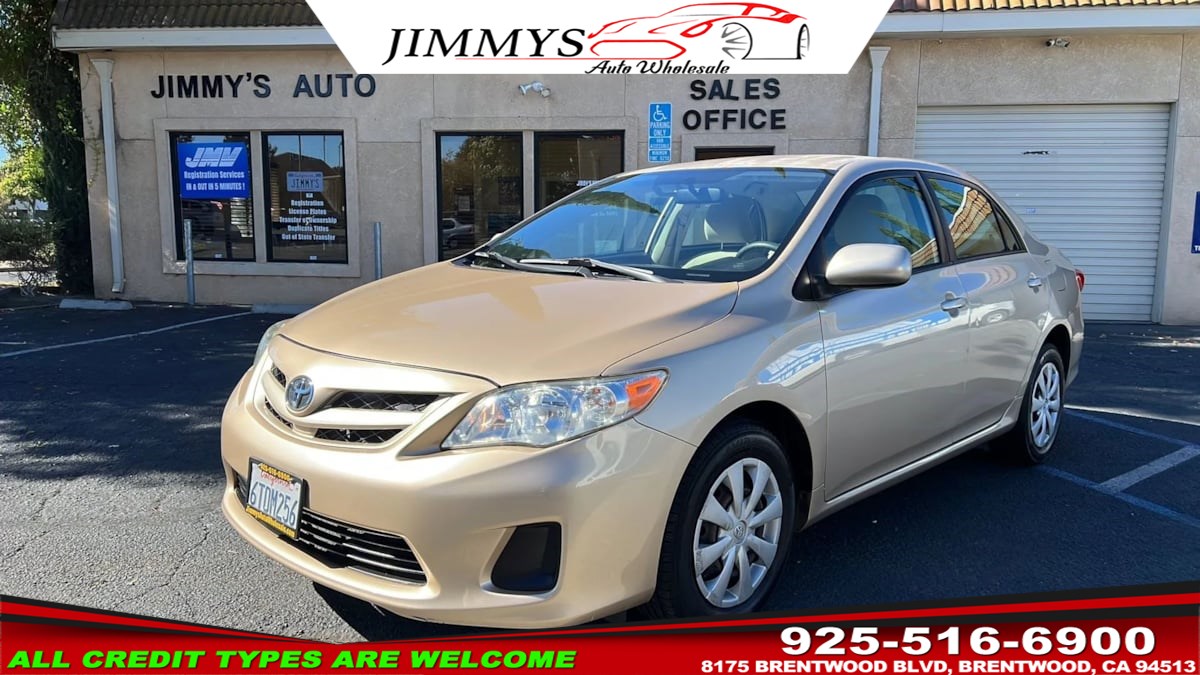 2011 Toyota Corolla LE