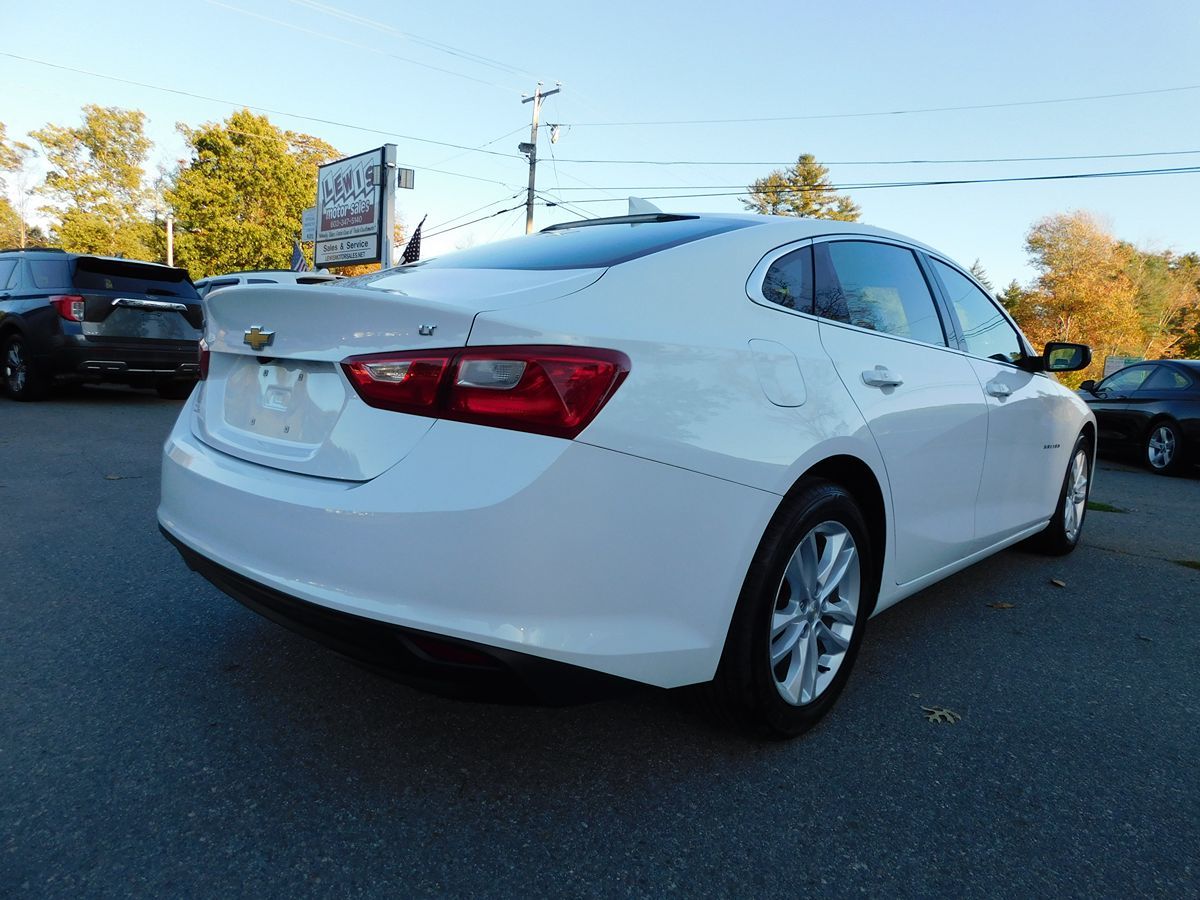 2017 Chevrolet Malibu 1LT - Photo 3
