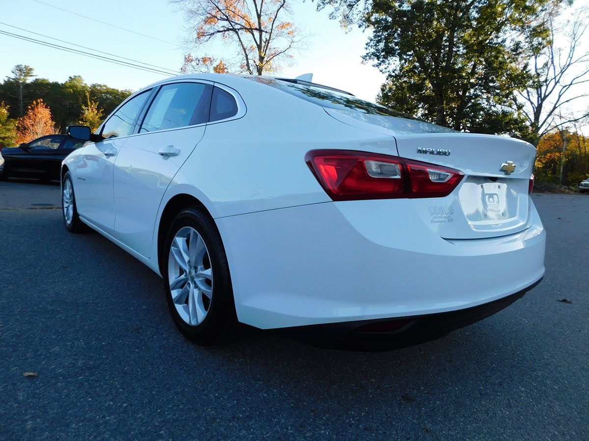 2017 Chevrolet Malibu 1LT - Photo 6