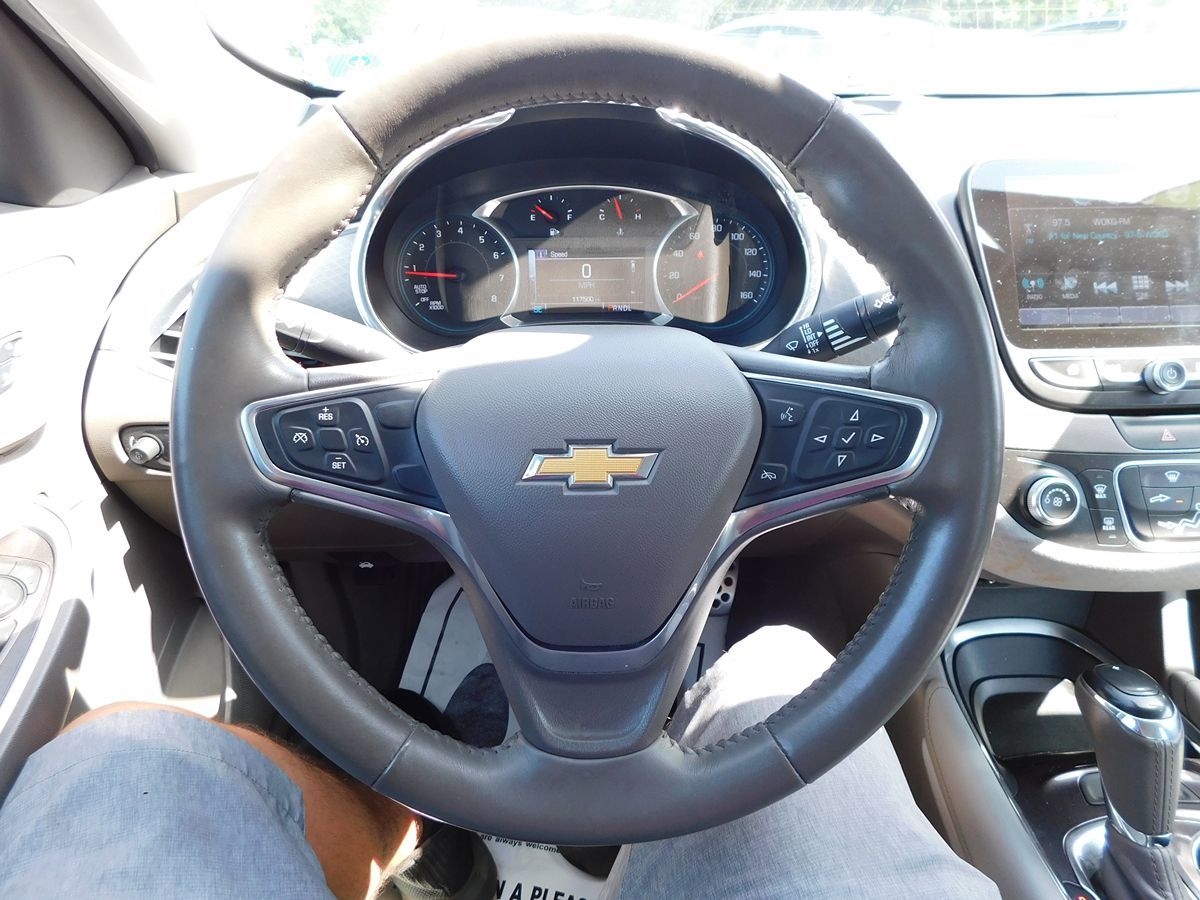2017 Chevrolet Malibu 1LT - Photo 18
