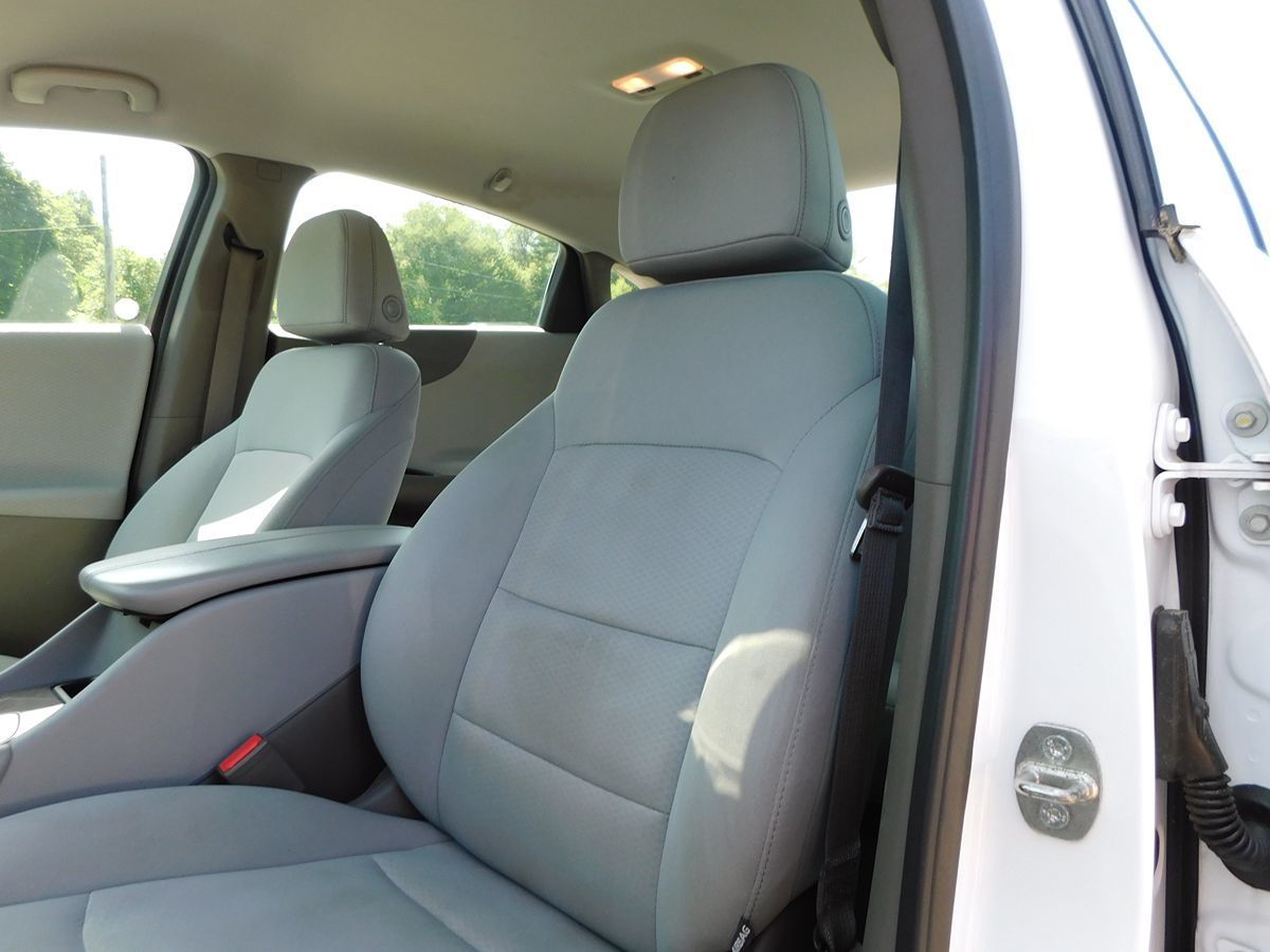 2017 Chevrolet Malibu 1LT - Photo 28