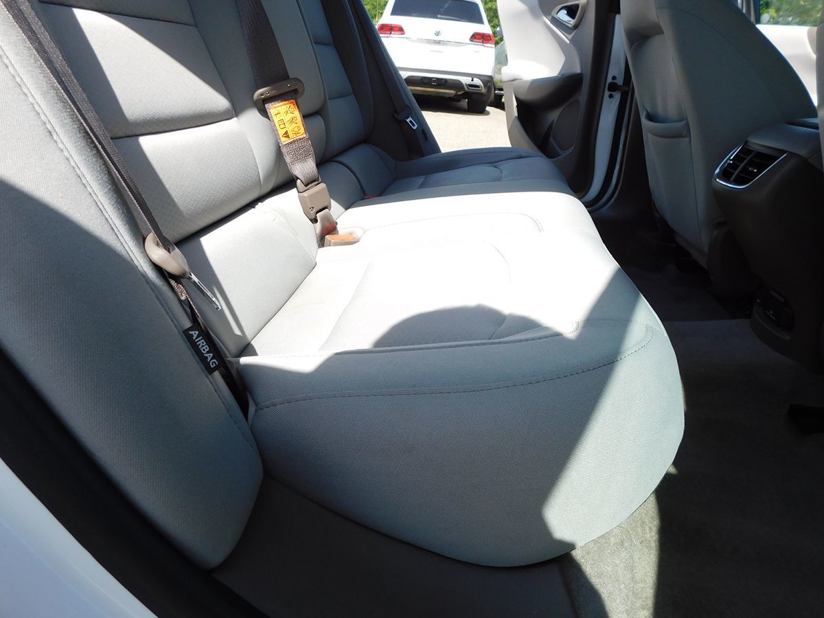 2017 Chevrolet Malibu 1LT - Photo 37