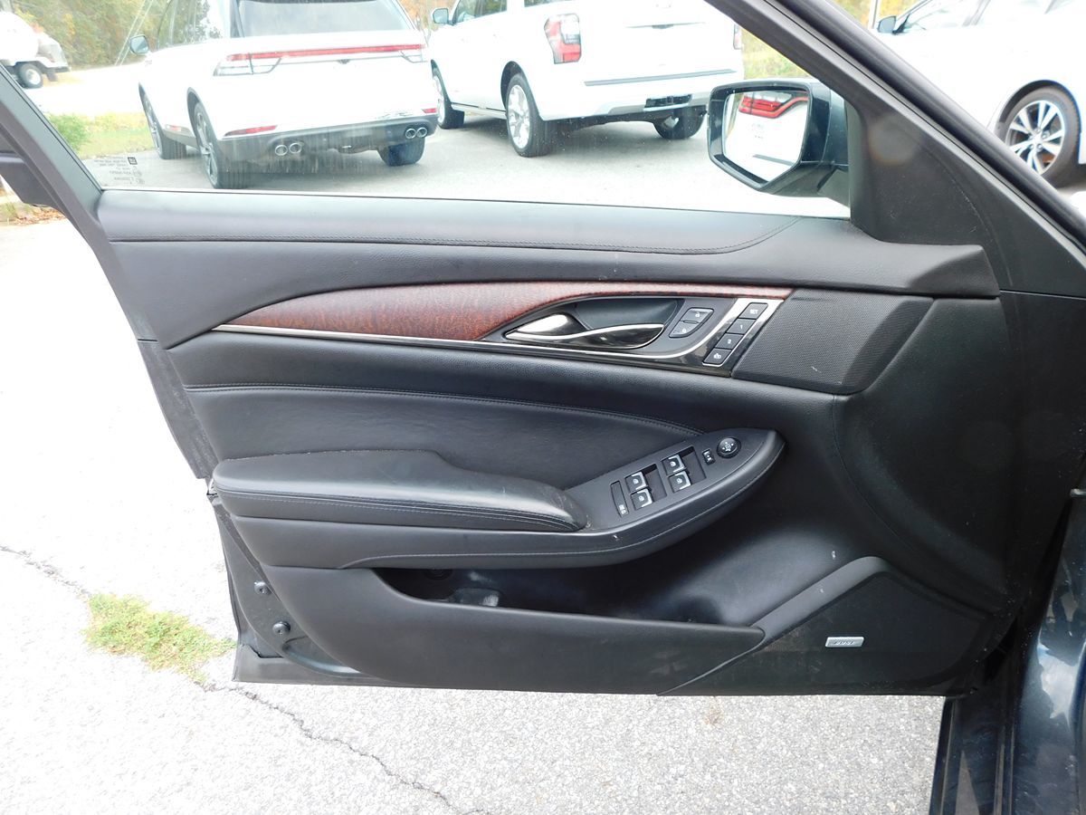 2017 Cadillac CTS Sedan Luxury - Photo 22