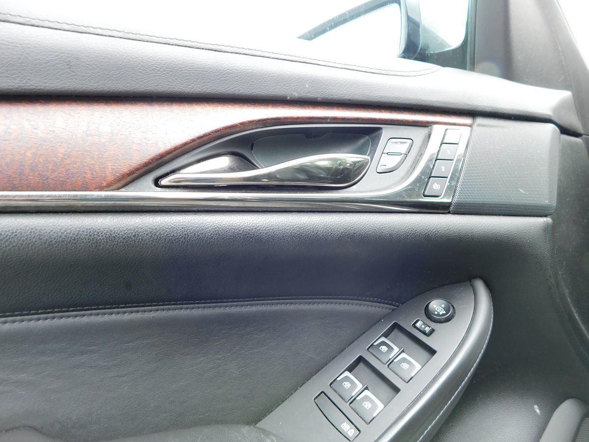 2017 Cadillac CTS Sedan Luxury - Photo 23