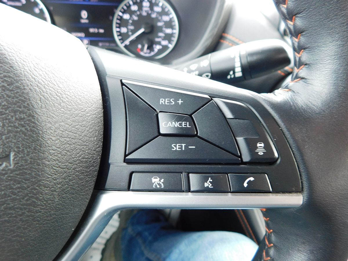 2020 Nissan Sentra SR - Photo 18
