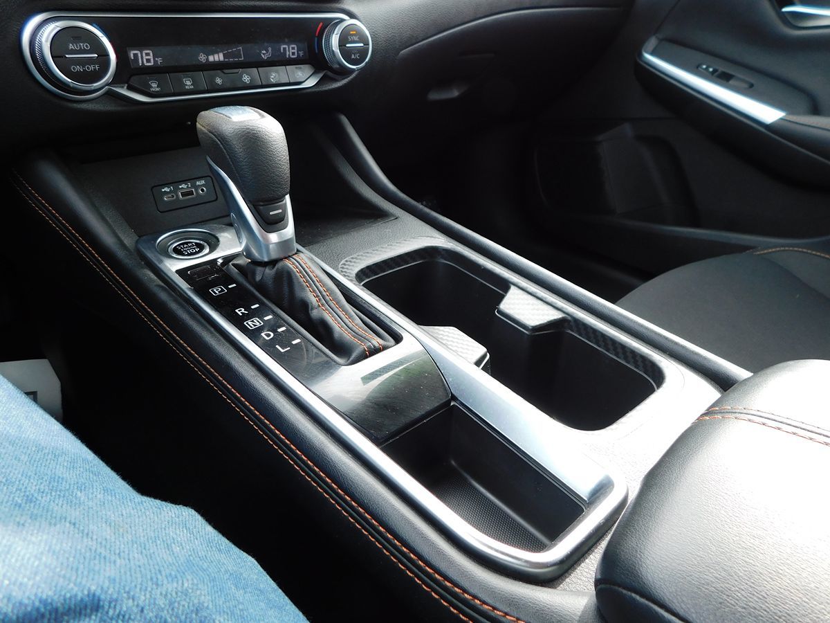 2020 Nissan Sentra SR - Photo 24