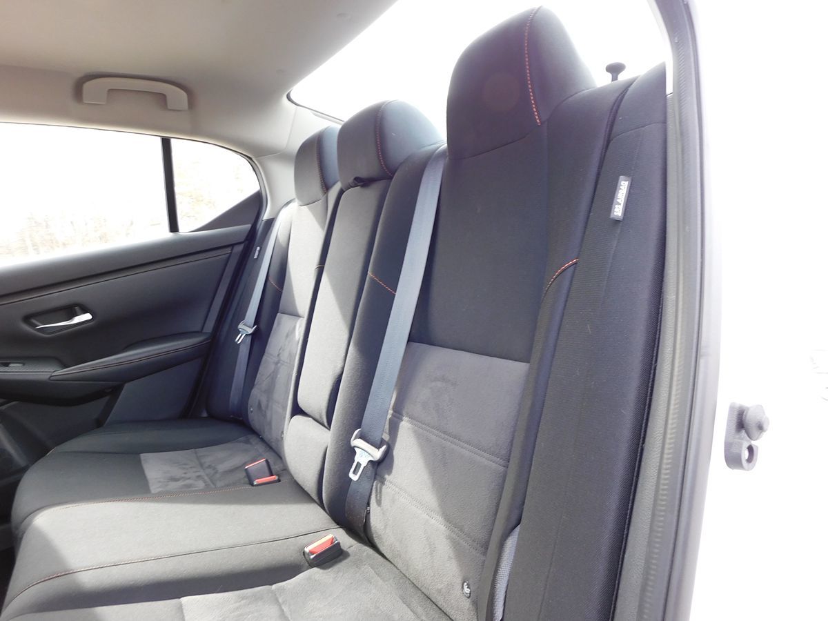 2020 Nissan Sentra SR - Photo 31
