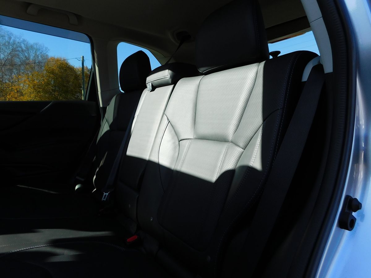 2020 Subaru Forester Limited - Photo 32