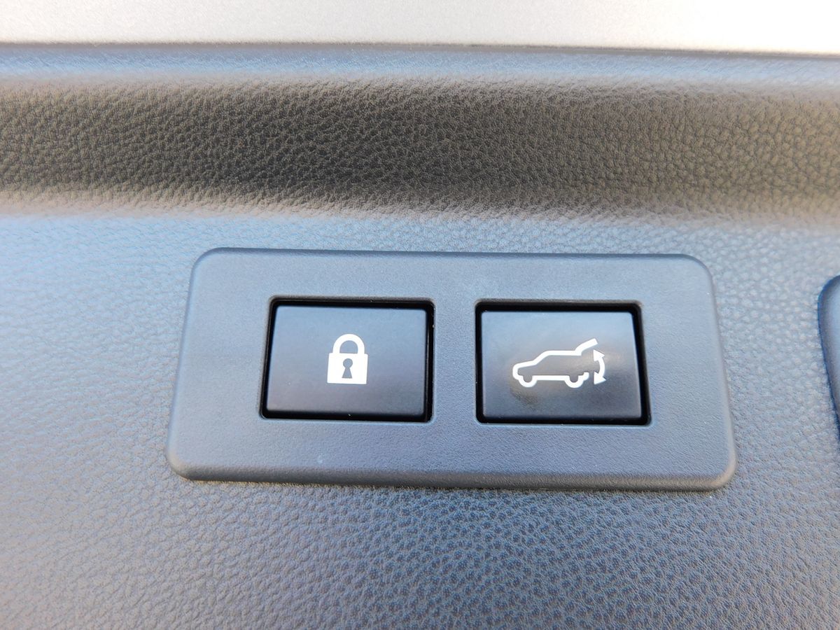 2020 Subaru Forester Limited - Photo 37