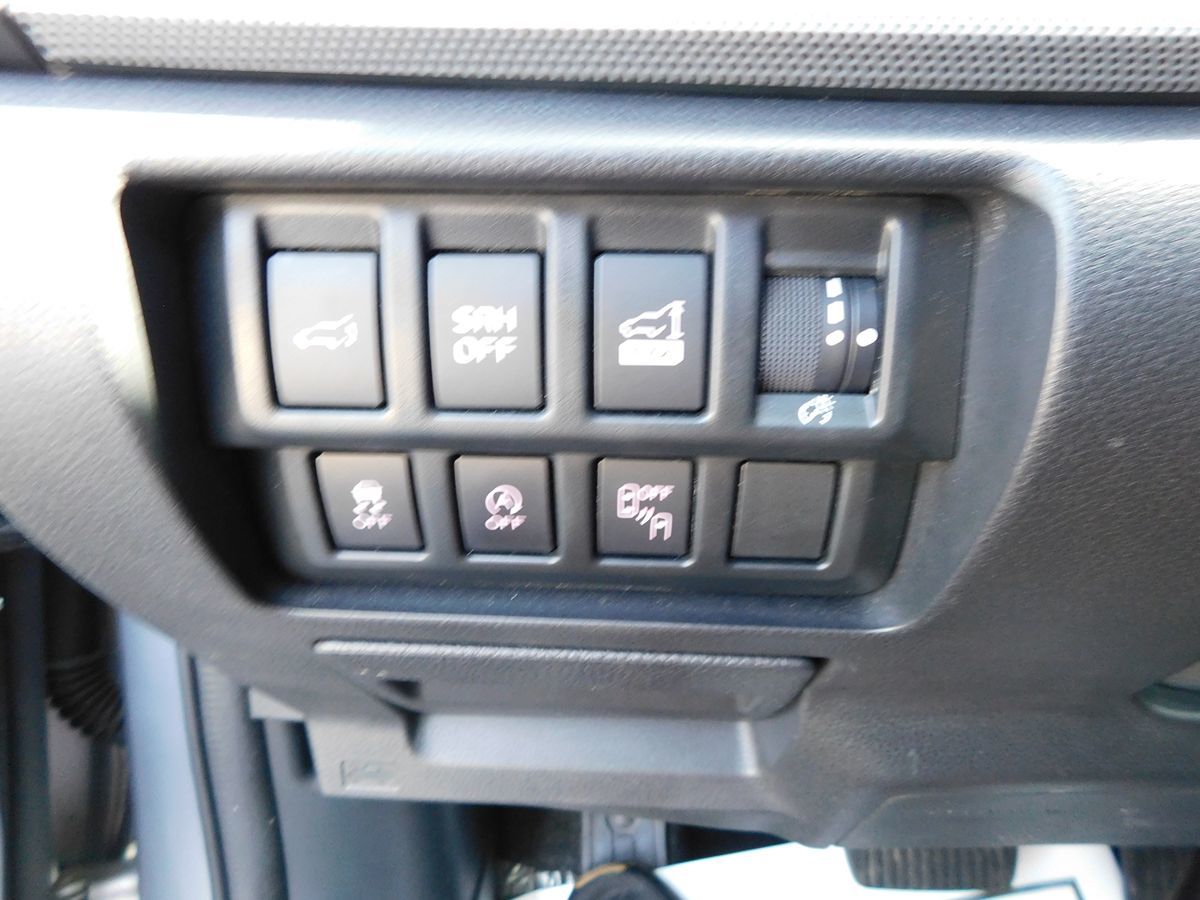 2020 Subaru Forester Limited - Photo 28