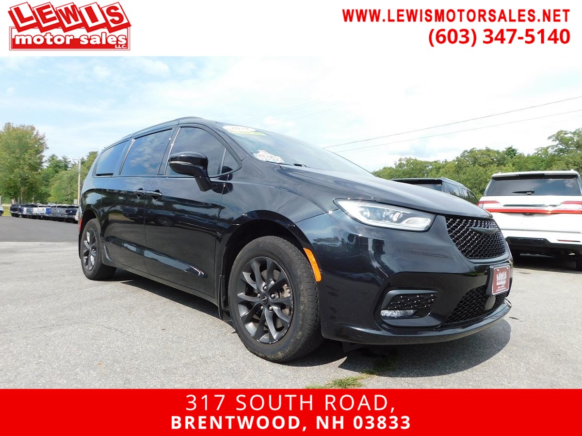 2021 Chrysler Pacifica Touring AWD Heated Seats Pano Roof