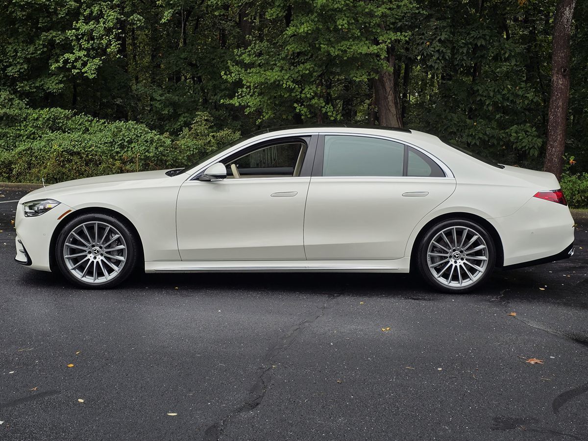 2022 Mercedes Benz S 500 4MATIC photo 2