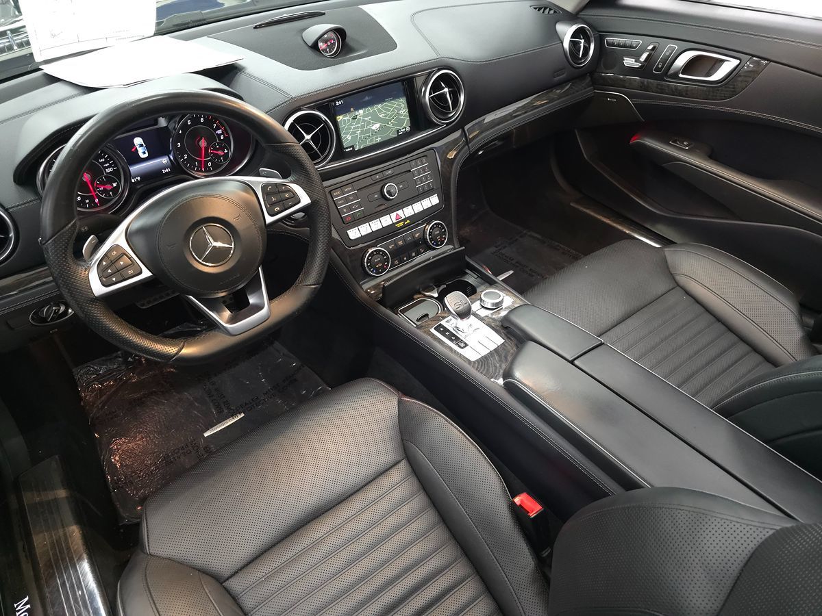 2020 Mercedes-Benz SL Roadster SL450 - Photo 2