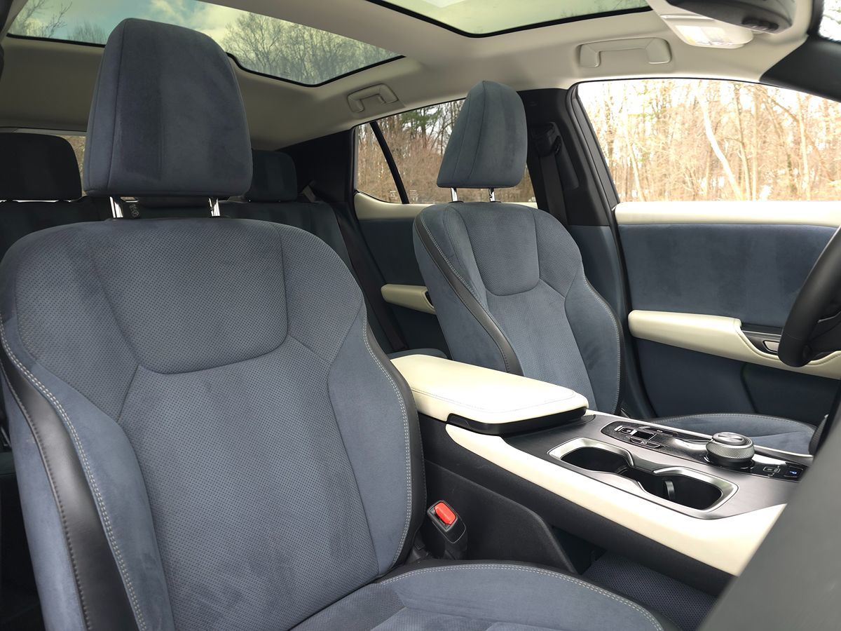 2023 Lexus RZ Luxury - Photo 21