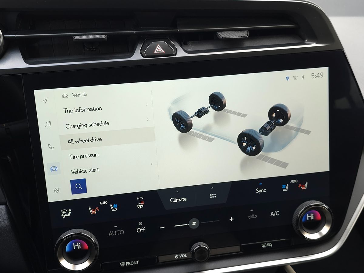 2023 Lexus RZ Luxury - Photo 34