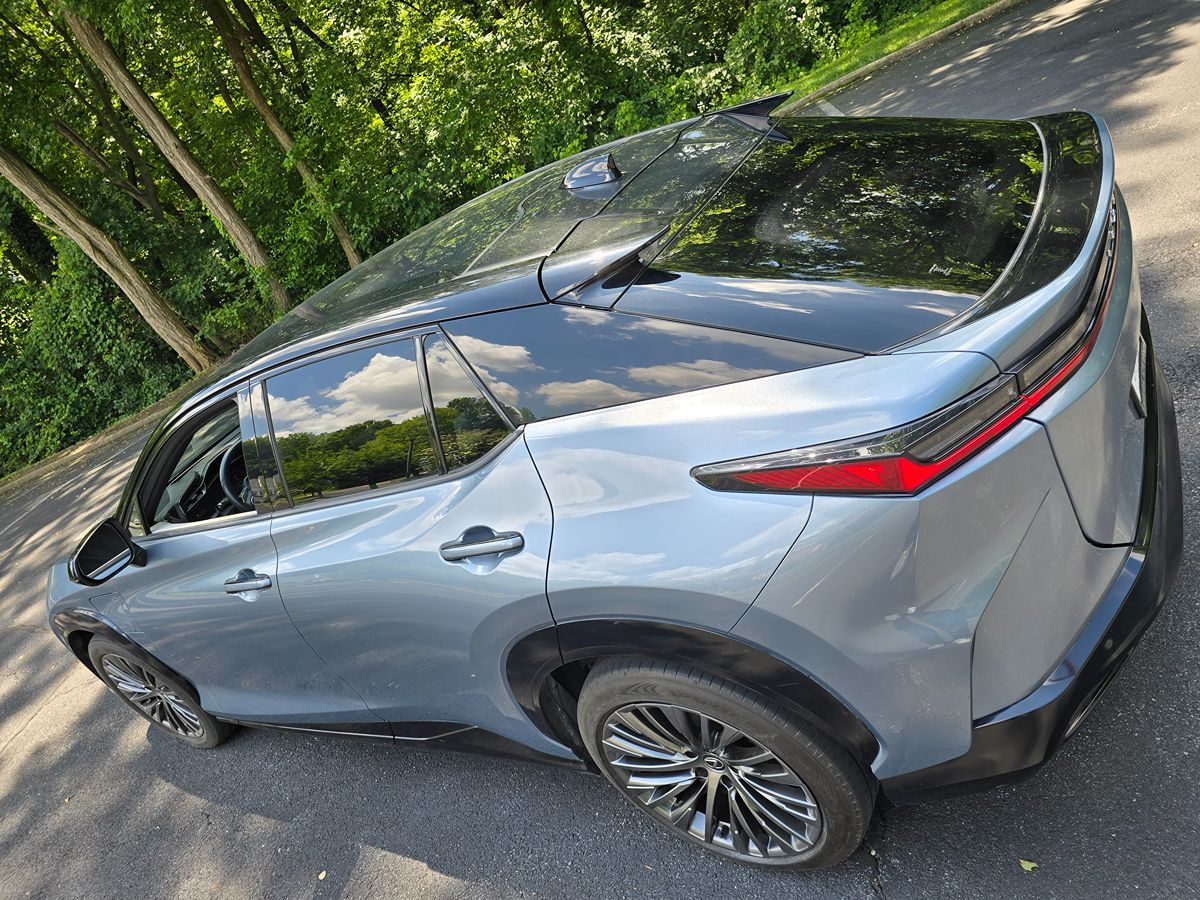 2023 Lexus RZ Luxury - Photo 60