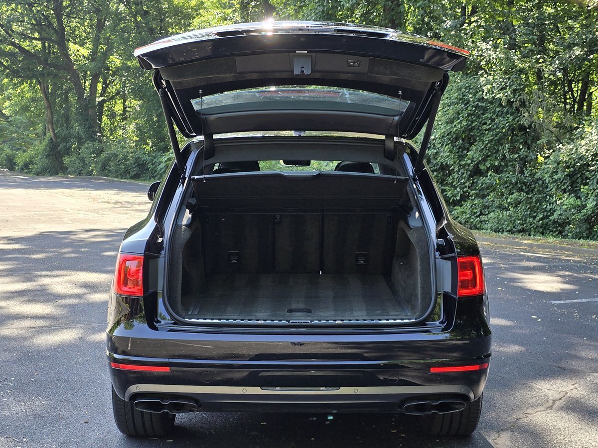 2020 Bentley Bentayga Base - Photo 74