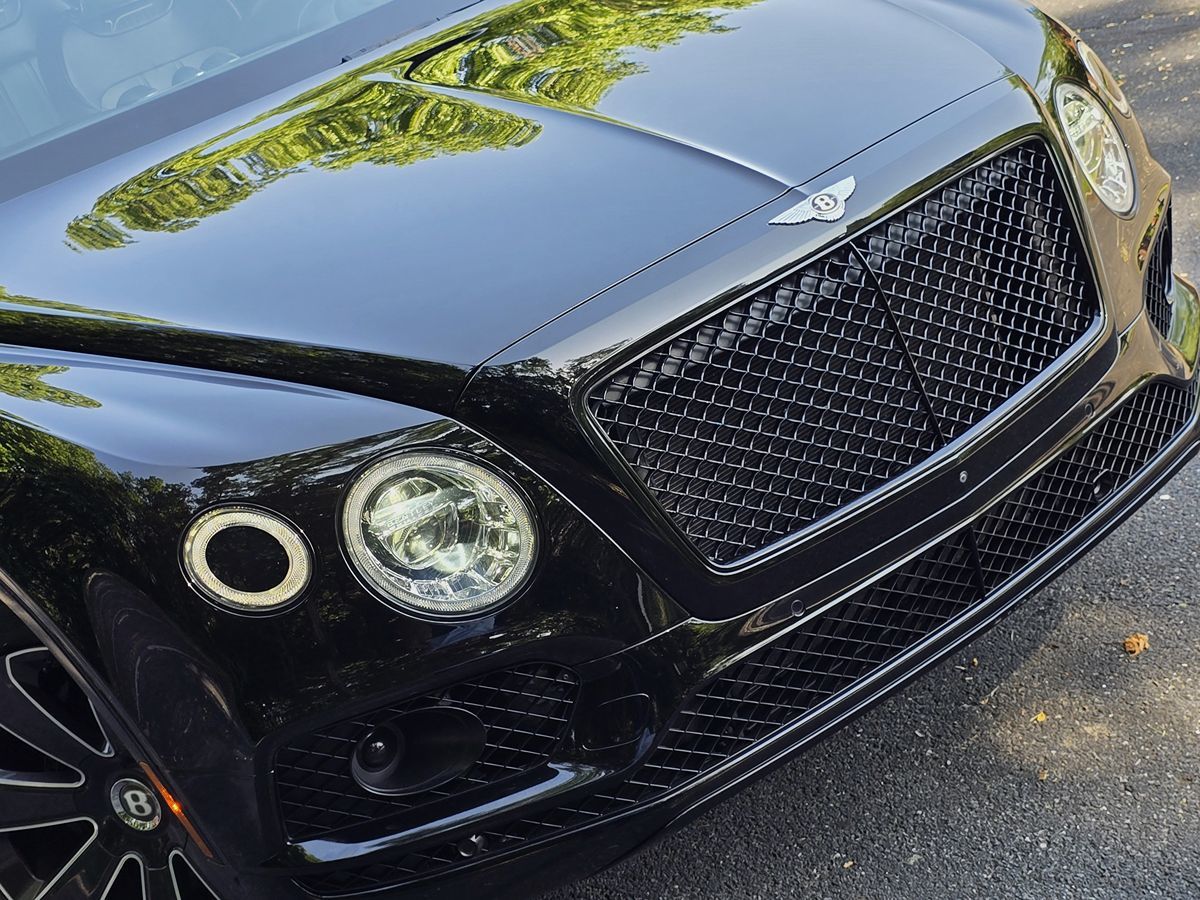 2020 Bentley Bentayga Base - Photo 80