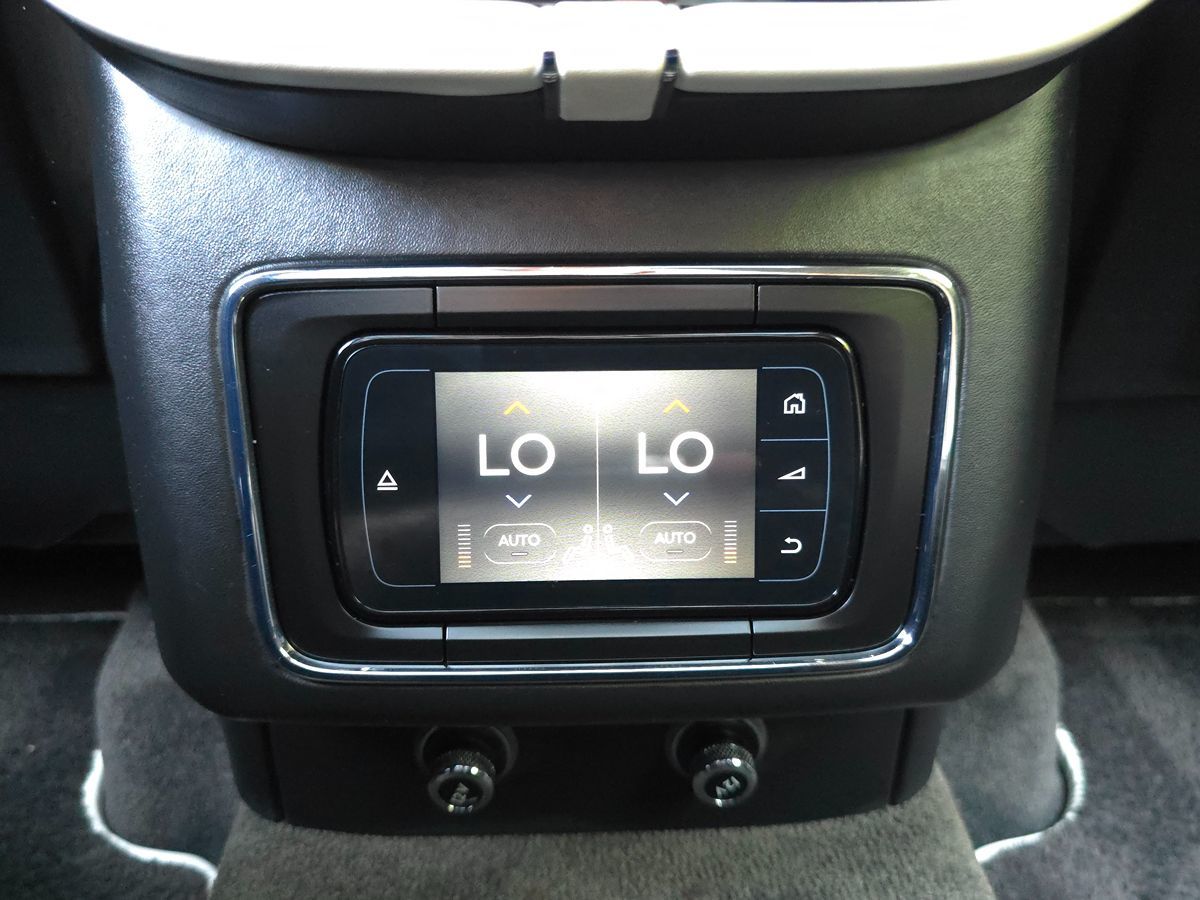 2020 Bentley Bentayga Base - Photo 25