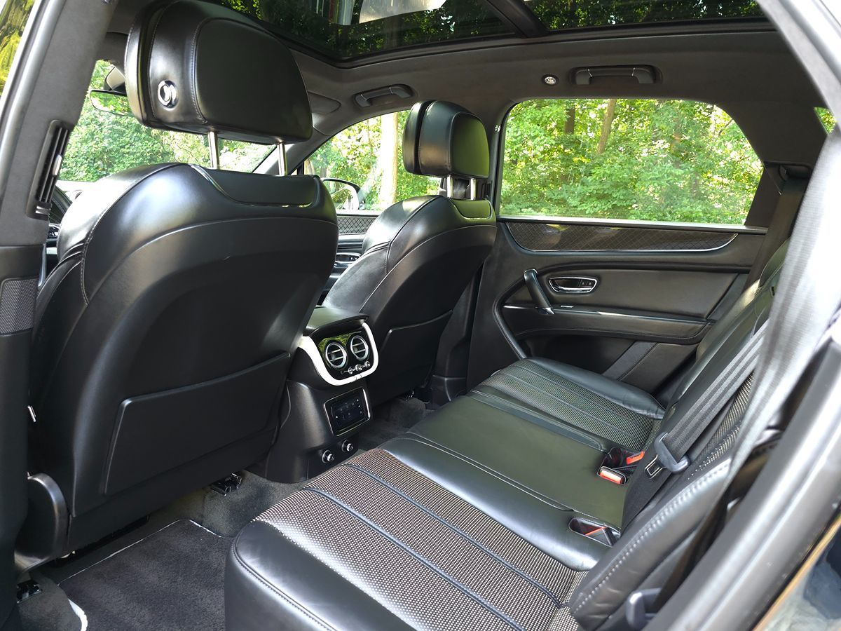 2020 Bentley Bentayga Base - Photo 16