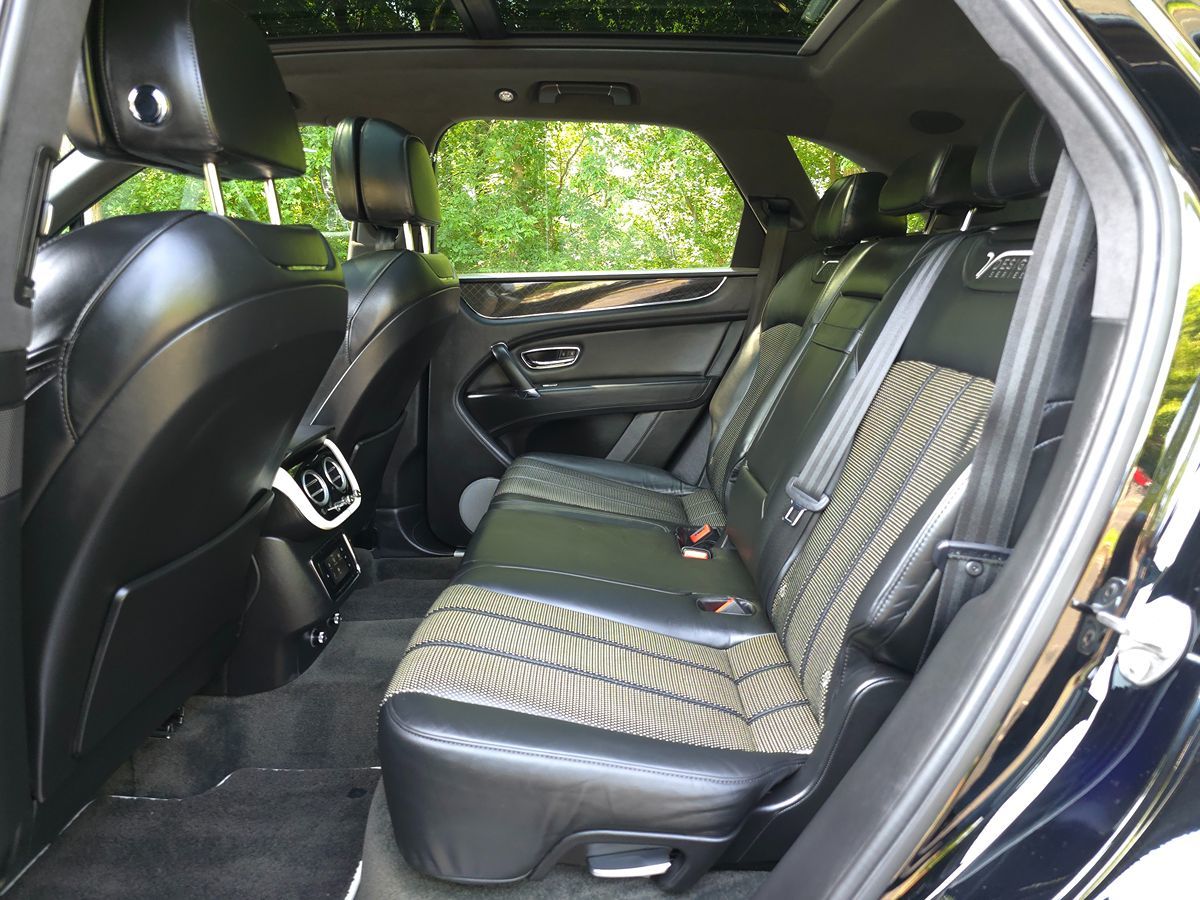 2020 Bentley Bentayga Base - Photo 17