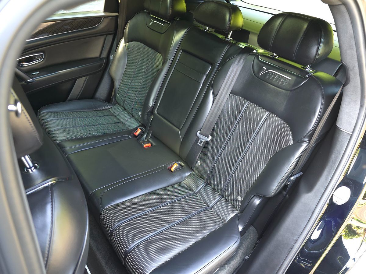 2020 Bentley Bentayga Base - Photo 18